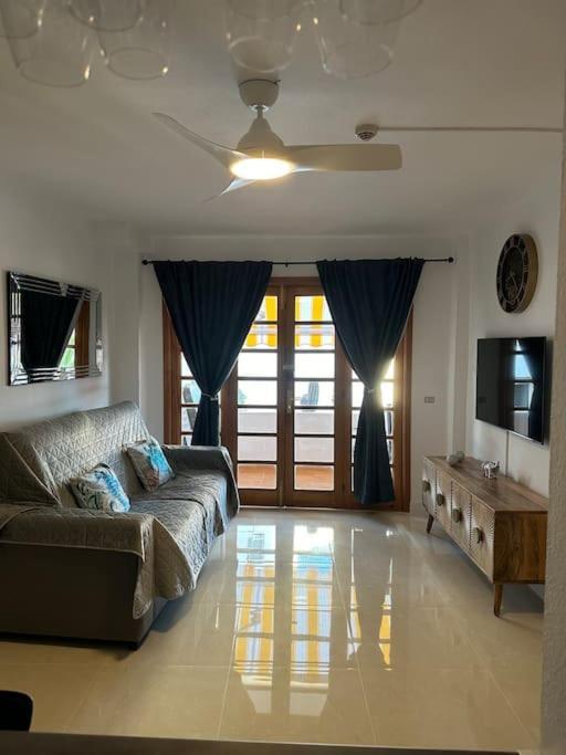 Ferienwohnung Modern,Strandnaehe, Club Olympus, Garten City Tenerife Playa Feñabe Екстериор снимка