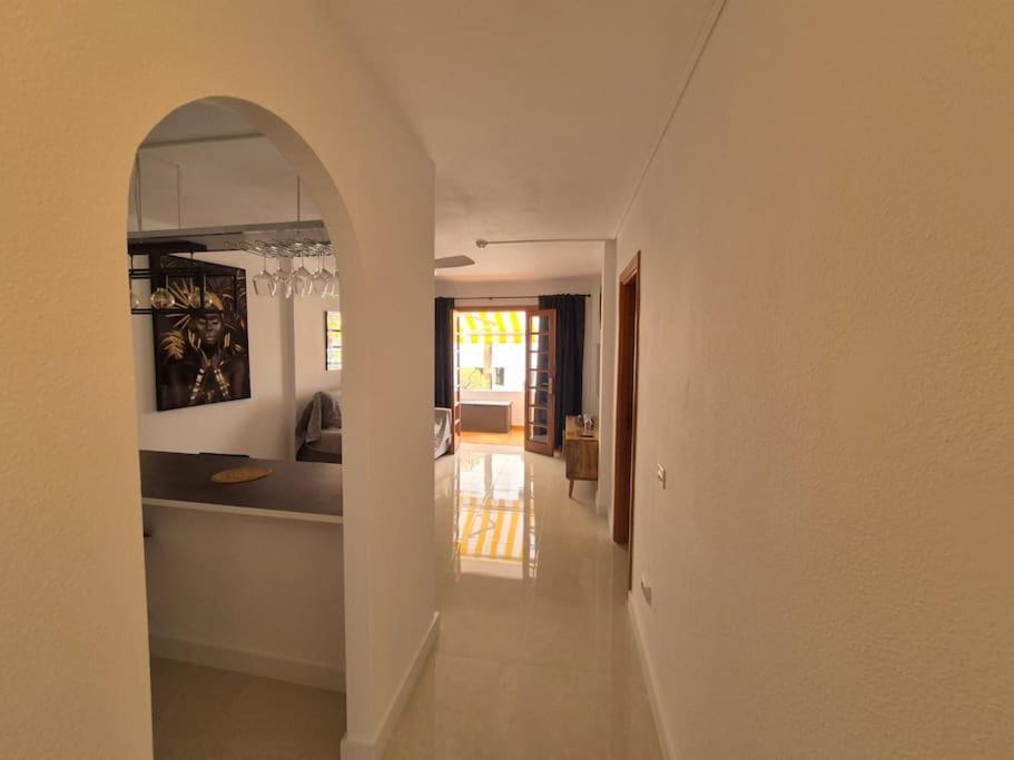 Ferienwohnung Modern,Strandnaehe, Club Olympus, Garten City Tenerife Playa Feñabe Екстериор снимка
